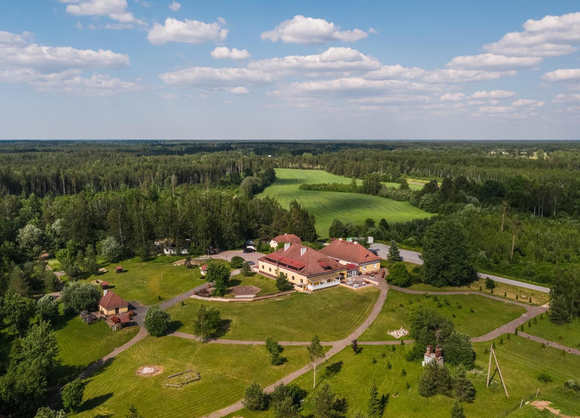 Ruunawere Hotel Nõmmealuse Zewnętrze zdjęcie
